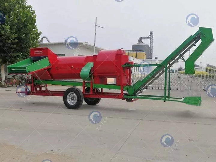 Peanut thresher sold to the USA