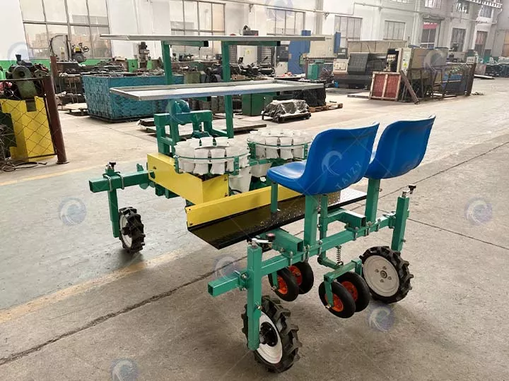 Onion planting machine