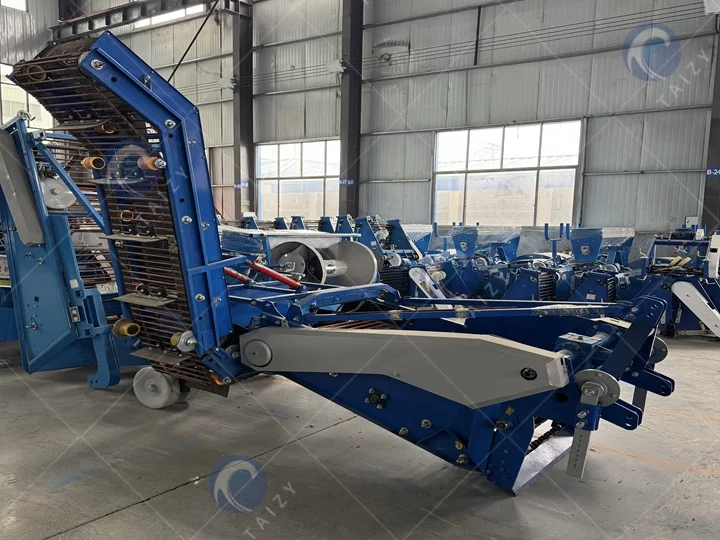 Potato Harvesting Machine